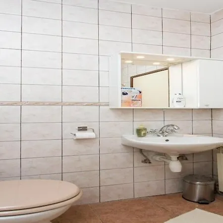 Апартаменты Hladilo Nostalgia - Comfort Two-bedroom With Terrace And Partial Sea View Дубровник